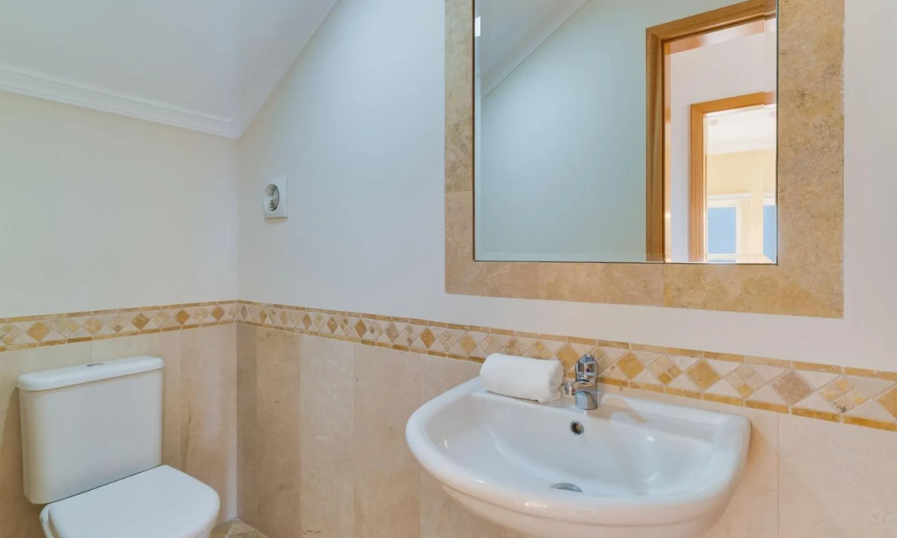 Villa Gasparini Palheiro Village By Holiday Rental Madeira Funchal   Funchal (Madeira)