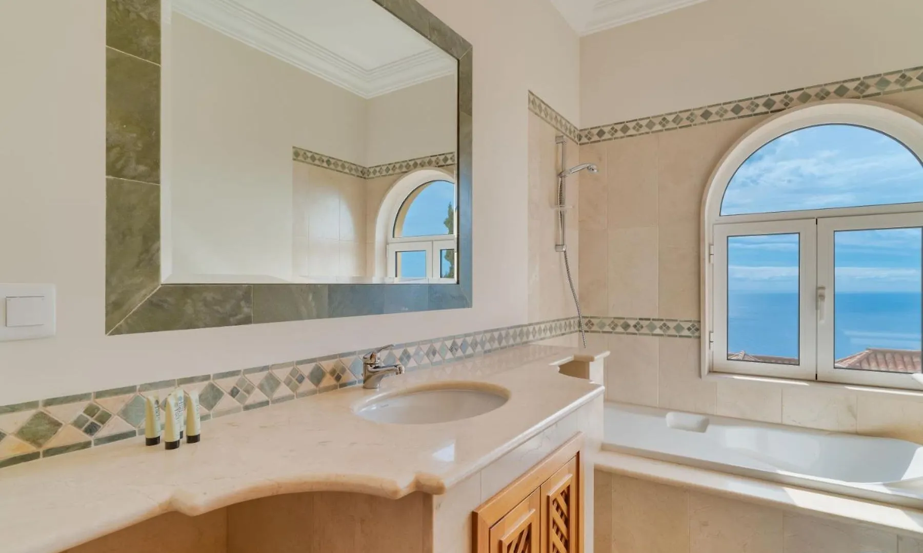 Villa Gasparini Palheiro Village By Holiday Rental Madeira Funchal  0*, Funchal (Madeira) Portugal
