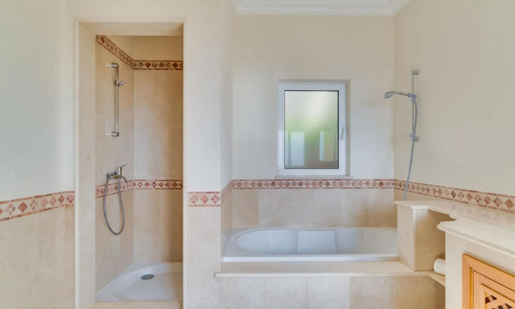 Villa Gasparini Palheiro Village By Holiday Rental Madeira Funchal  Portugal
