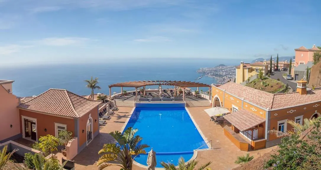 Villa Gasparini Palheiro Village By Holiday Rental Madeira Funchal  Portugal